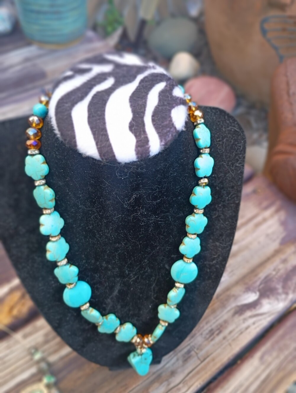 Turquoise Clover Bead Necklace - Vibrant Blue Stone Accent Magnetic Clasp!